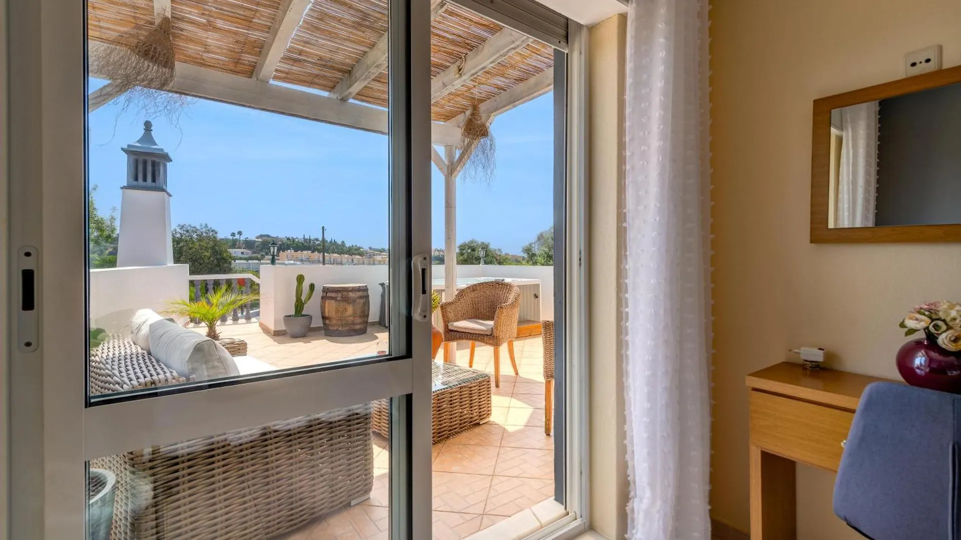 Vila Da Encosta - Private - Heated Swimming Pool - By Bedzy Albufeira 0*,