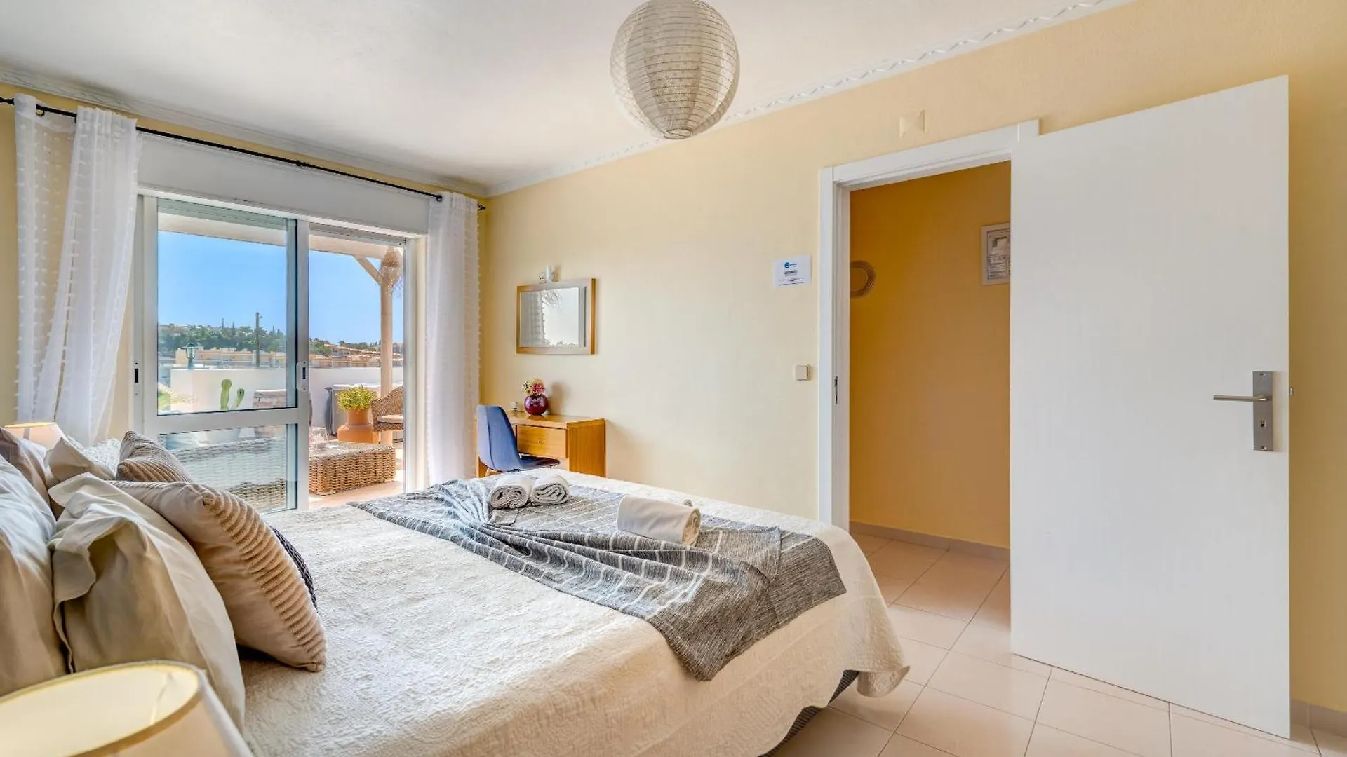 Vila Da Encosta - Private - Heated Swimming Pool - By Bedzy Albufeira Portugal